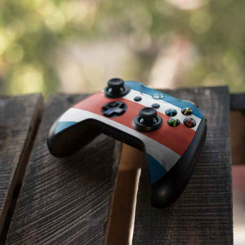 Costa Rican Flag Distressed Xbox One S Controller Skin