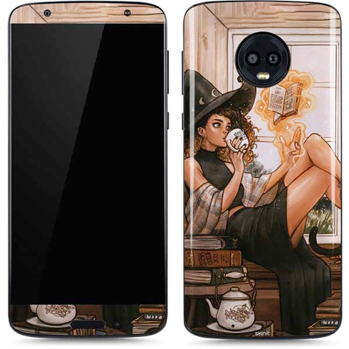 Cozy Autumn Library Witch with Cat and Coffee by Ivy Dolamore Moto G6 Skin