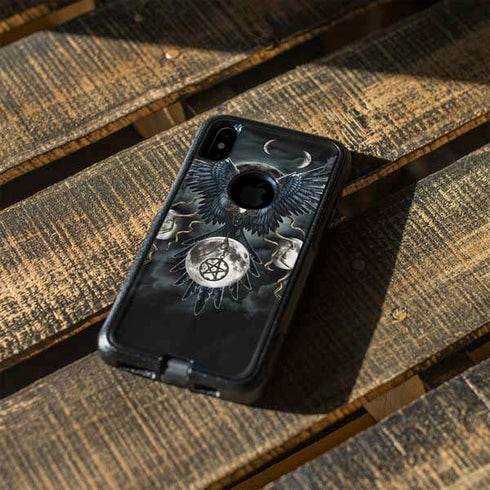 Crow and Moon Phases by Sarah Richter Otterbox Commuter iPhone Skin