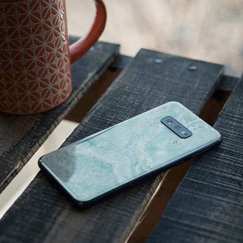 Crystal Turquoise Galaxy S10e Skin