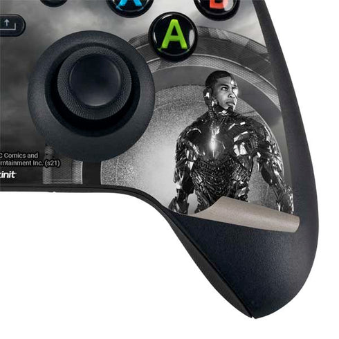 The Justice League (2017) Cyborg Poster Xbox Series X Controller Skin