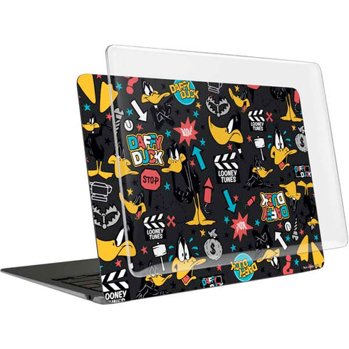 Looney Tunes Daffy Duck Patches MacBook Air 13in M1 (2021) Case plus Skin