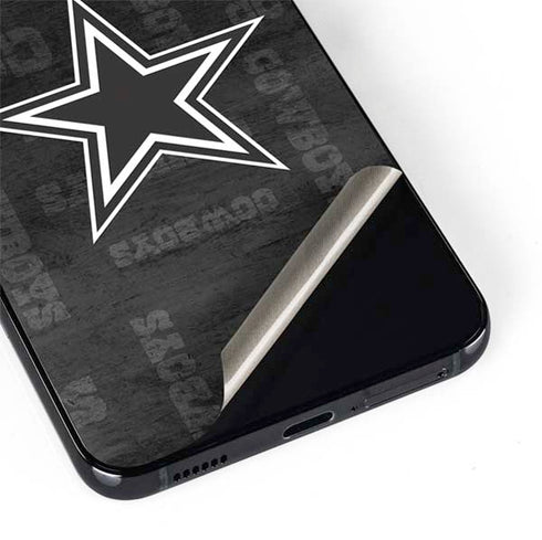 NFL Dallas Cowboys Black & White Galaxy S22 Skin