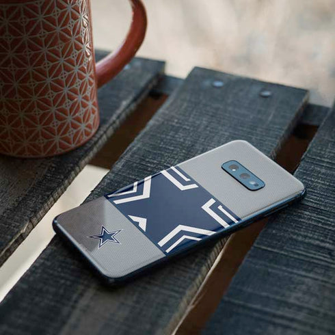 NFL Dallas Cowboys Zone Block Galaxy S10e Skin