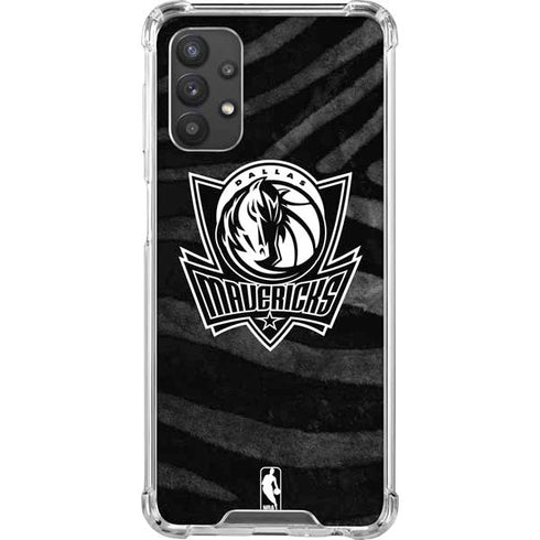 NBA Dallas Mavericks Black Animal Print Galaxy A32 5G Clear Case