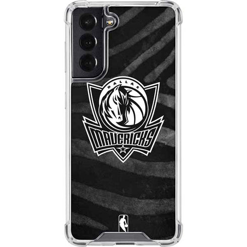 NBA Dallas Mavericks Black Animal Print Galaxy S22 Clear Case
