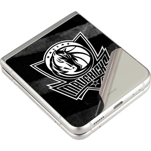 NBA Dallas Mavericks Black Animal Print Galaxy Z Flip3 5G Skin