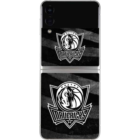 NBA Dallas Mavericks Black Animal Print Galaxy Z Flip4 5G Skin