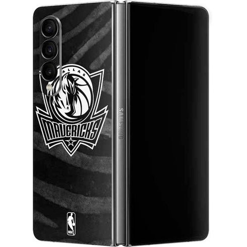 NBA Dallas Mavericks Black Animal Print Galaxy Z Fold4 5G Skin