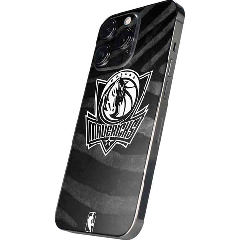 NBA Dallas Mavericks Black Animal Print iPhone 14 Pro Max Skin