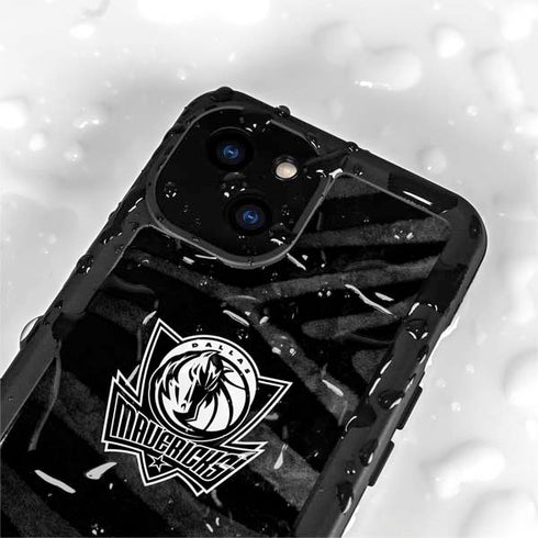 NBA Dallas Mavericks Black Animal Print iPhone 15 Plus Waterproof Case