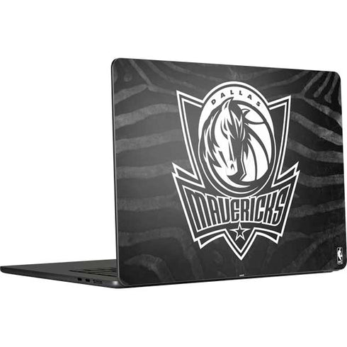 NBA Dallas Mavericks Black Animal Print MacBook Air 15 in (2023) Skin