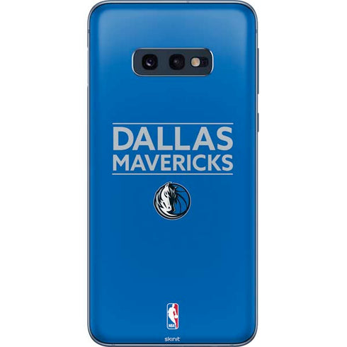 NBA Dallas Mavericks Standard - Light Blue Galaxy S10e Skin