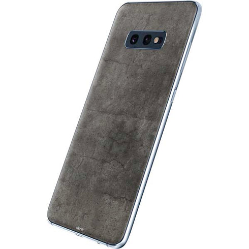 Dark Iron Grey Concrete Galaxy S10e Skin