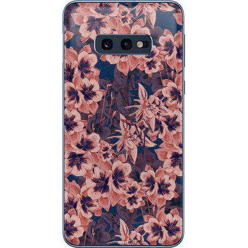 Dark Tapestry Floral Galaxy S10e Skin