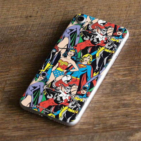 DC Comics Wonder Woman DC Bombshells Characters Pattern iPhone 8 Skin