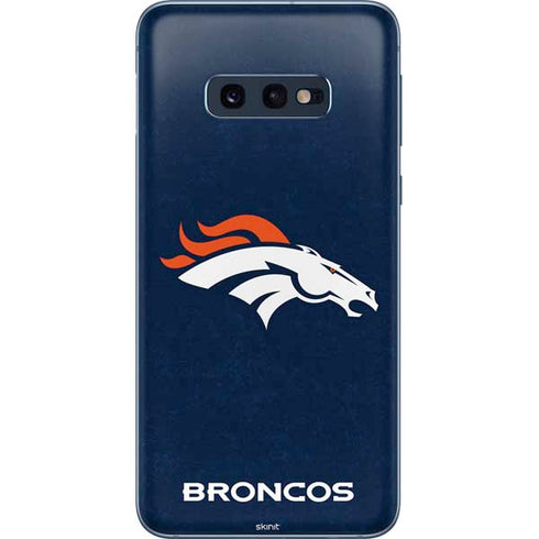 NFL Denver Broncos - Distressed Galaxy S10e Skin