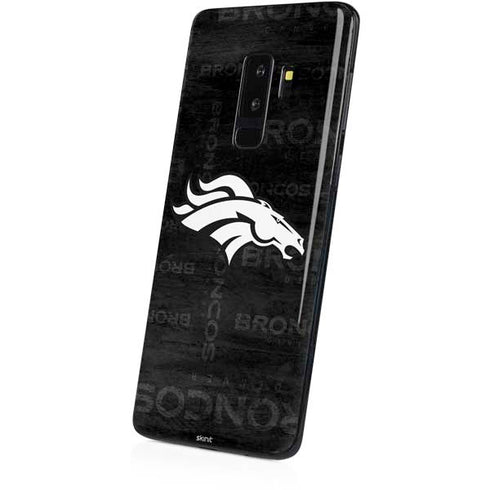 NFL Denver Broncos Black & White Galaxy S9 Plus Skin