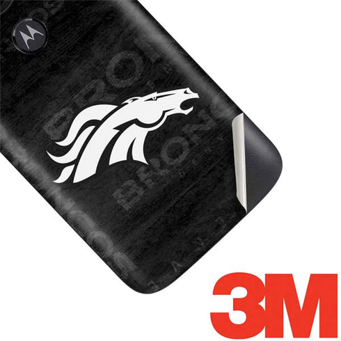 NFL Denver Broncos Black & White Moto E5 Play Skin