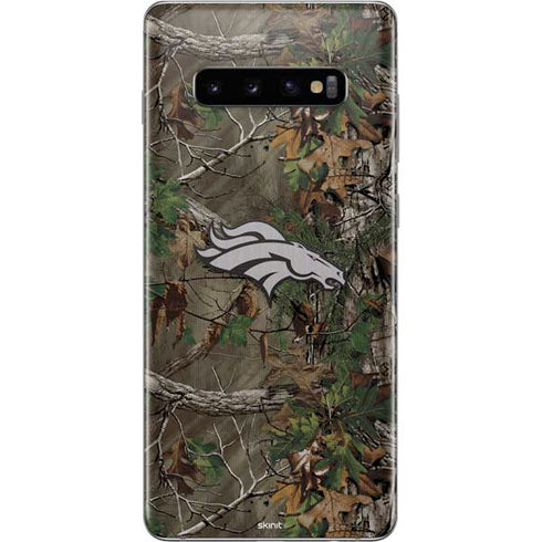NFL Denver Broncos Realtree Xtra Green Camo Galaxy S10 Plus Skin