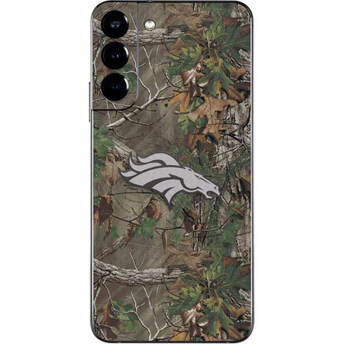 NFL Denver Broncos Realtree Xtra Green Camo Galaxy S22 Plus Skin