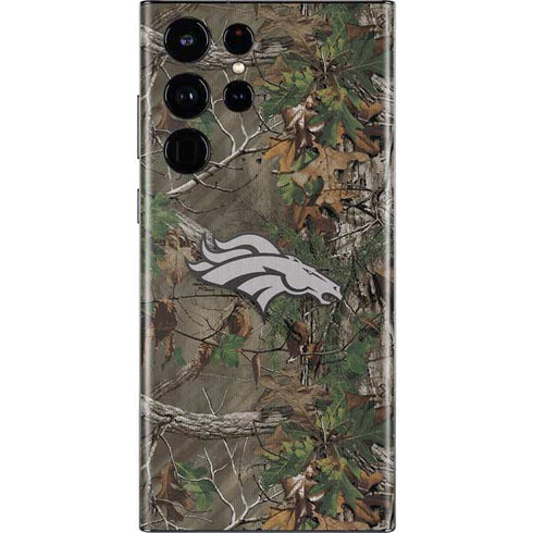 NFL Denver Broncos Realtree Xtra Green Camo Galaxy S22 Ultra Skin
