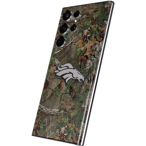 NFL Denver Broncos Realtree Xtra Green Camo Galaxy S22 Ultra Skin