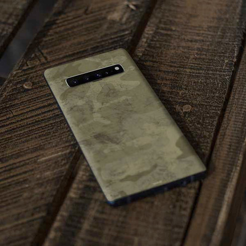 Desert Camo Galaxy S10 Skin