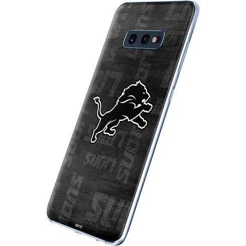NFL Detroit Lions Black & White Galaxy S10e Skin