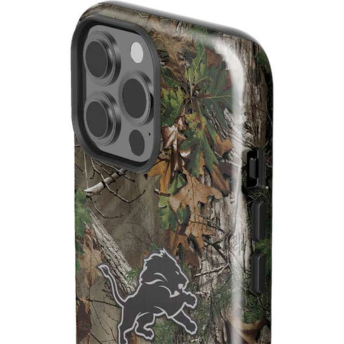 NFL Detroit Lions Realtree Xtra Green Camo iPhone 15 Pro Max Impact Case