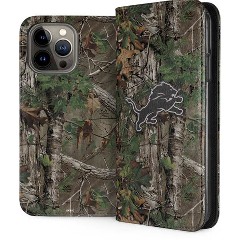 NFL Detroit Lions Realtree Xtra Green Camo iPhone 15 Pro Max Folio Case