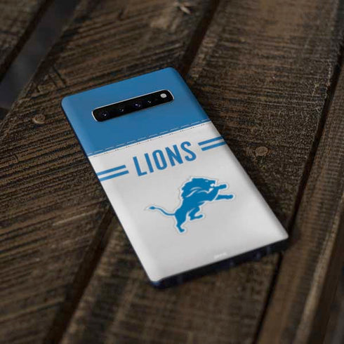 NFL Detroit Lions White Striped Galaxy S10 Plus Skin