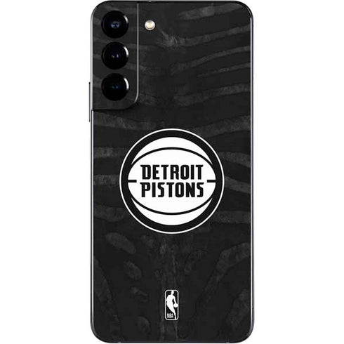 NBA Detroit Pistons Black Animal Print Galaxy S22 Plus Skin