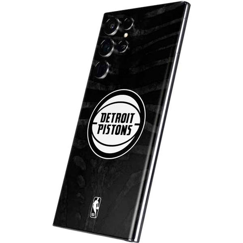 NBA Detroit Pistons Black Animal Print Galaxy S22 Ultra Skin
