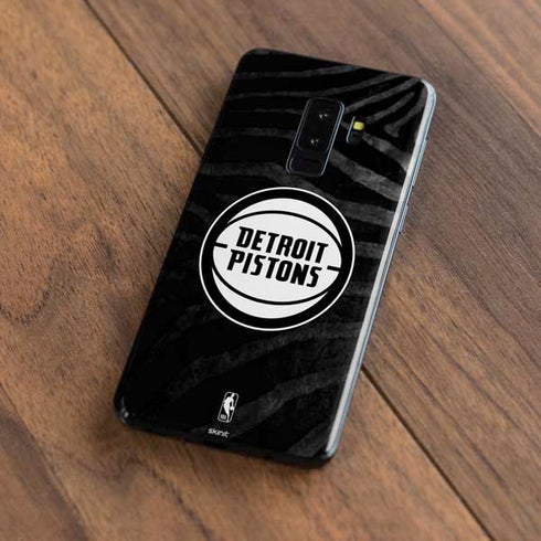 NBA Detroit Pistons Black Animal Print Galaxy S9 Plus Skin