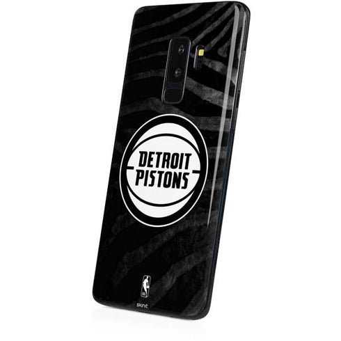 NBA Detroit Pistons Black Animal Print Galaxy S9 Plus Skin