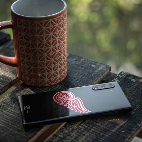 NHL Detroit Red Wings Black Background Galaxy Note 10 Skin