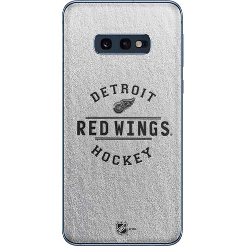 NHL Detroit Red Wings Black Text Galaxy S10e Skin