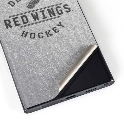 NHL Detroit Red Wings Black Text Galaxy S22 Ultra Skin