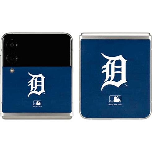 MLB Detroit Tigers - Solid Distressed Galaxy Z Flip3 5G Skin