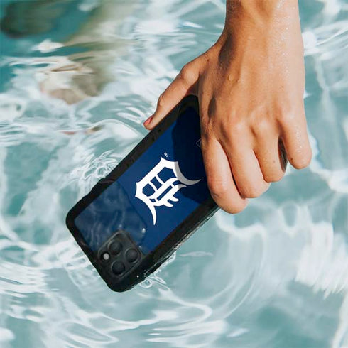 MLB Detroit Tigers - Solid Distressed iPhone 11 Pro Max Waterproof Case