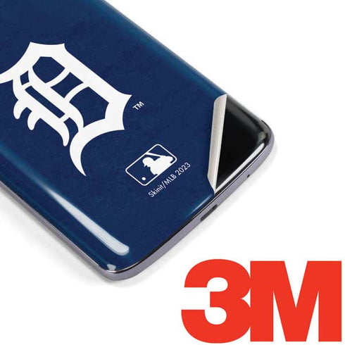 MLB Detroit Tigers - Solid Distressed Moto E5 Plus Skin