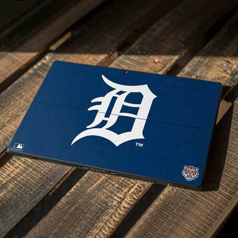 MLB Detroit Tigers - Solid Distressed Surface Pro 6 Skin