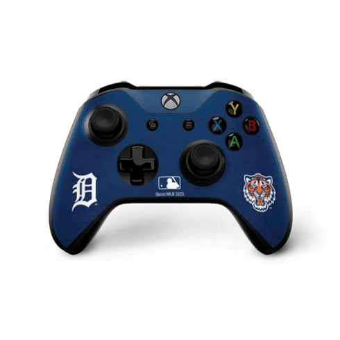 MLB Detroit Tigers - Solid Distressed Xbox One X Bundle Skin