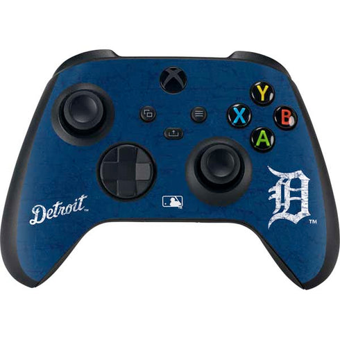 MLB Detroit Tigers - Solid Distressed Xbox Series X Bundle Skin
