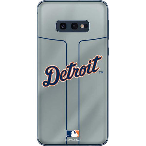 MLB Detroit Tigers Alternate/Away Jersey Galaxy S10e Skin