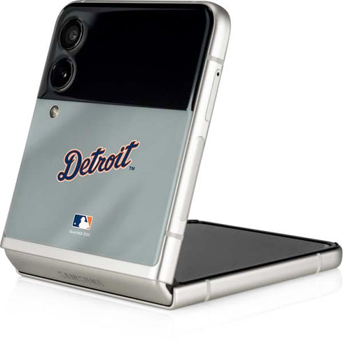 MLB Detroit Tigers Alternate/Away Jersey Galaxy Z Flip3 5G Skin
