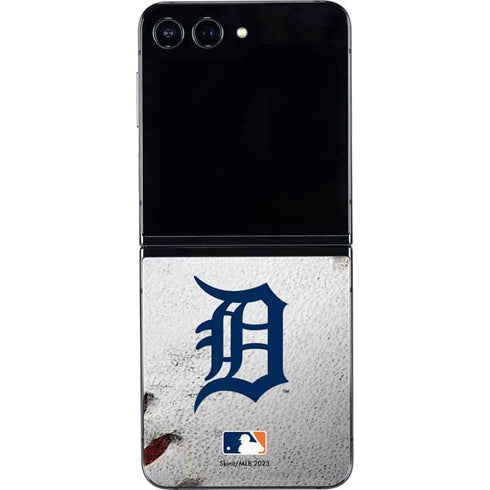 MLB Detroit Tigers Game Ball Galaxy Z Flip5 5G Skin