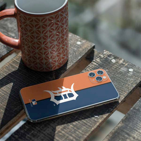 MLB Detroit Tigers Split iPhone 11 Pro Max Skin