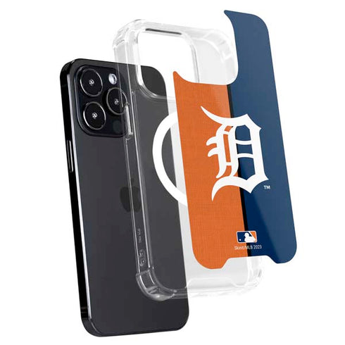 MLB Detroit Tigers Split iPhone 15 Pro MagSafe Case
